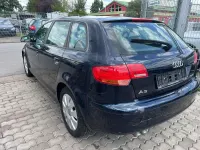 Gebraucht Audi A3 Attraction 105 PS (77 kW) 2007 Tiefseeblau perleffekt Kleinwagen