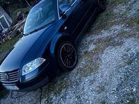 Gebraucht VW Passat 131 PS (96 kW) 2004 Blau Kombi