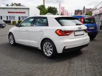 Gebraucht Audi A1 Sportback Advanced 95 PS (69 kW) 2022 Weiss Kleinwagen