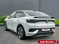 Gebraucht VW ID.5 Pro Performance 150 kW (204 PS) 2023 Gletscherweiß metallic SUV