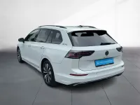 Gebraucht VW Golf VIII Goal 150 PS (110 kW) 2025 Weiß Kombi