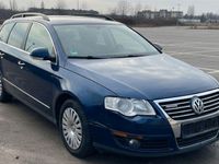 Gebraucht VW Passat Comfortline 105 PS (77 kW) 2009 Blau Limousine