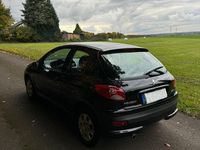Gebraucht Peugeot 206 60 PS (44 kW) 2010 Schwarz Limousine