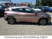 Gebraucht Infiniti Q30 335 PS (246 kW) 2017 Braun Limousine