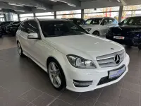 Gebraucht Mercedes C180 Avantgarde 156 PS (114 kW) 2013 Weiß Limousine