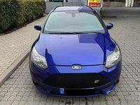 Gebraucht Ford Focus Sport 250 PS (183 kW) 2012 Blau Limousine
