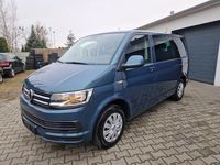 Gebraucht VW Caravelle 150 PS (110 kW) 2016 Grün Van / Kleinbus