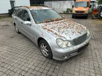 Gebraucht Mercedes C200 100 PS (73 kW) 2000 Andere farben Limousine