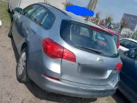 Używany Opel Astra 2014 Szary Kombi