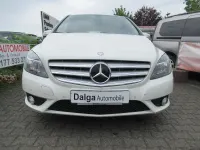 Gebraucht Mercedes B180 122 PS (89 kW) 2011 Weiß Kleinwagen