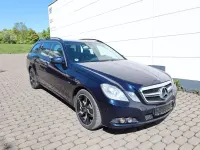 Usata Mercedes E220 170 CV (125 kW) 2010 Blu Station wagon