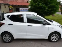Gebraucht Hyundai i10 Classic 67 PS (49 kW) 2017 Polar white / sol Kleinwagen