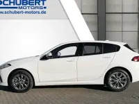Nowe BMW 116 122 KM (89 kW) 2026 Biały Hatchback