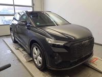 Gebraucht Audi Q4 e-tron Ambiente 150 kW (204 PS) 2023 Mythosschwarz metallic SUV