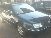 Gebraucht VW Bora Comfortline 101 PS (74 kW) 2002 Blau Kombi