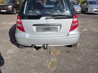 Gebraucht Mercedes A180 109 PS (80 kW) 2007 Grau Kleinwagen