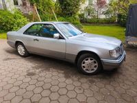 Gebraucht Mercedes E220 150 PS (110 kW) 1994 Silber Coupé