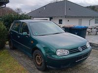 Gebraucht VW Golf IV 100 PS (73 kW) 1998 Grün Kleinwagen