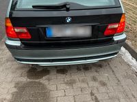 Gebraucht BMW 320 150 PS (110 kW) 2001 Grün Kombi