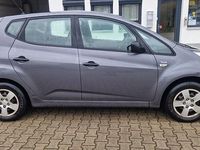 Gebraucht Kia Venga Vision 90 PS (66 kW) 2010 Grau Kleinwagen
