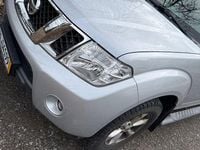 Gebraucht Nissan Navara 190 PS (139 kW) 2011 Silber Abholung