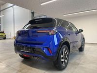 Neu Opel Mokka 131 PS (96 kW) 2026 Kolibri blau / dach schwarz SUV