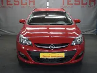 Gebraucht Opel Astra Edition 110 PS (80 kW) 2015 Rot Kombi