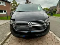Gebraucht VW Multivan 150 PS (110 kW) 2021 Schwarz Van / Kleinbus