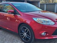 Gebraucht Ford Focus Titanium 163 PS (119 kW) 2014 Rot Kombi
