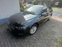 Gebraucht VW Passat 150 PS (110 kW) 2020 Andere farben Kombi