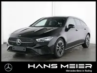 Gebraucht Mercedes CLA200 Progressive 150 PS (110 kW) 2024 Unilack nachtschwarz Kombi