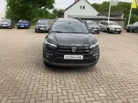 Gebraucht Dacia Jogger Extreme 110 PS (80 kW) 2022 Schwarz Van / Kleinbus