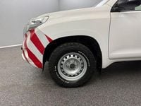 Gebraucht Toyota Land Cruiser 177 PS (130 kW) 2016 Weiß SUV