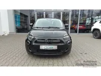 Gebraucht Fiat 500e 86 kW (118 PS) 2023 Schwarz Kleinwagen
