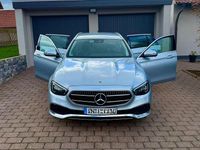 Gebraucht Mercedes E220 Avantgarde 194 PS (142 kW) 2021 Silber Kombi