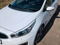 Gebraucht Kia Ceed 136 PS (100 kW) 2016 Weiß Kleinwagen