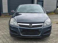 Gebraucht Opel Astra Selection 90 PS (66 kW) 2009 Grau Limousine