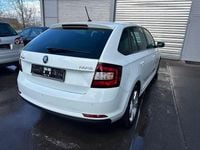 Gebraucht Skoda Rapid Clever 125 PS (91 kW) 2018 Weiß Kleinwagen