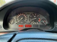 Gebraucht BMW 520 150 PS (110 kW) 1998 Blau Limousine