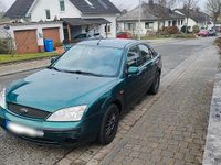 Gebraucht Ford Mondeo 110 PS (80 kW) 2001 Grün Limousine