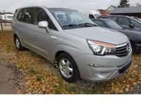 Gebraucht SsangYong Rodius 178 PS (130 kW) 2017 Silber Van / Kleinbus