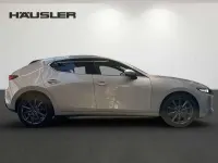 Neu Mazda 3 Center-Line 140 PS (102 kW) 2025 Gold Limousine