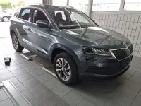 Gebraucht Skoda Karoq Ambition 150 PS (110 kW) 2022 F6 quarzgrau metallic SUV