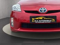 Gebraucht Toyota Prius Life 121 PS (88 kW) 2010 Rot Kleinwagen
