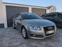 Gebraucht Audi A3 Ambition 105 PS (77 kW) 2010 Silber Kleinwagen