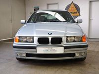 Gebraucht BMW 323 170 PS (125 kW) 1998 Silber Coupé