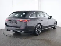 Gebraucht Mercedes E300 Avantgarde 197 PS (144 kW) 2024 Grau, Kombi