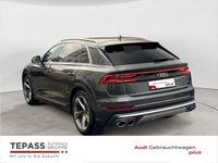Gebraucht Audi SQ8 Ambiente 507 PS (372 kW) 2022 Daytonagrau perleffekt SUV