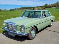 Gebraucht Mercedes W114 120 PS (88 kW) 1972 Grün Limousine