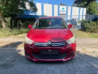Gebraucht Citroën C4 Tendance 95 PS (69 kW) 2011 Rot Limousine